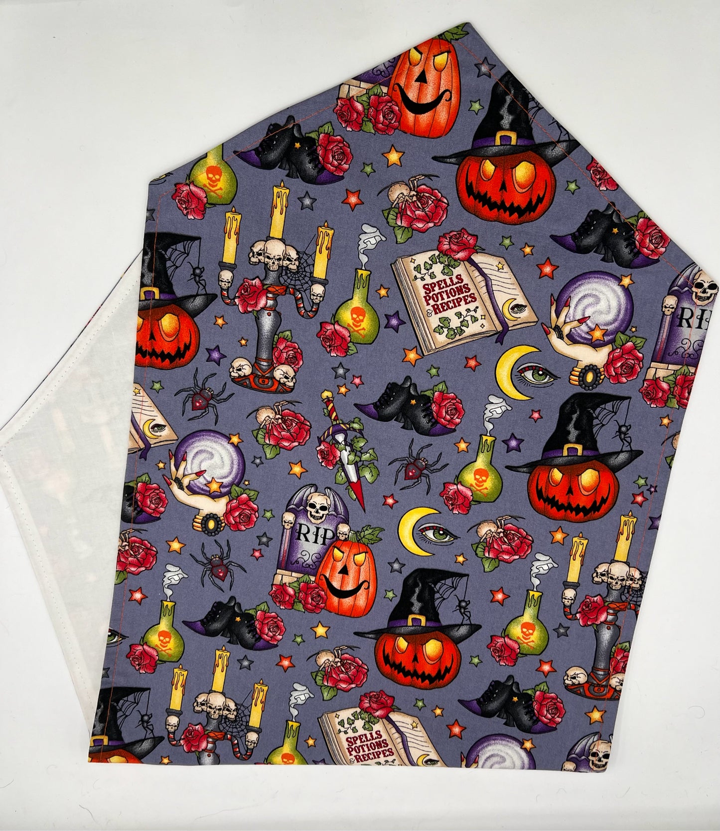 Hocus Pocus Halloween Table Runner