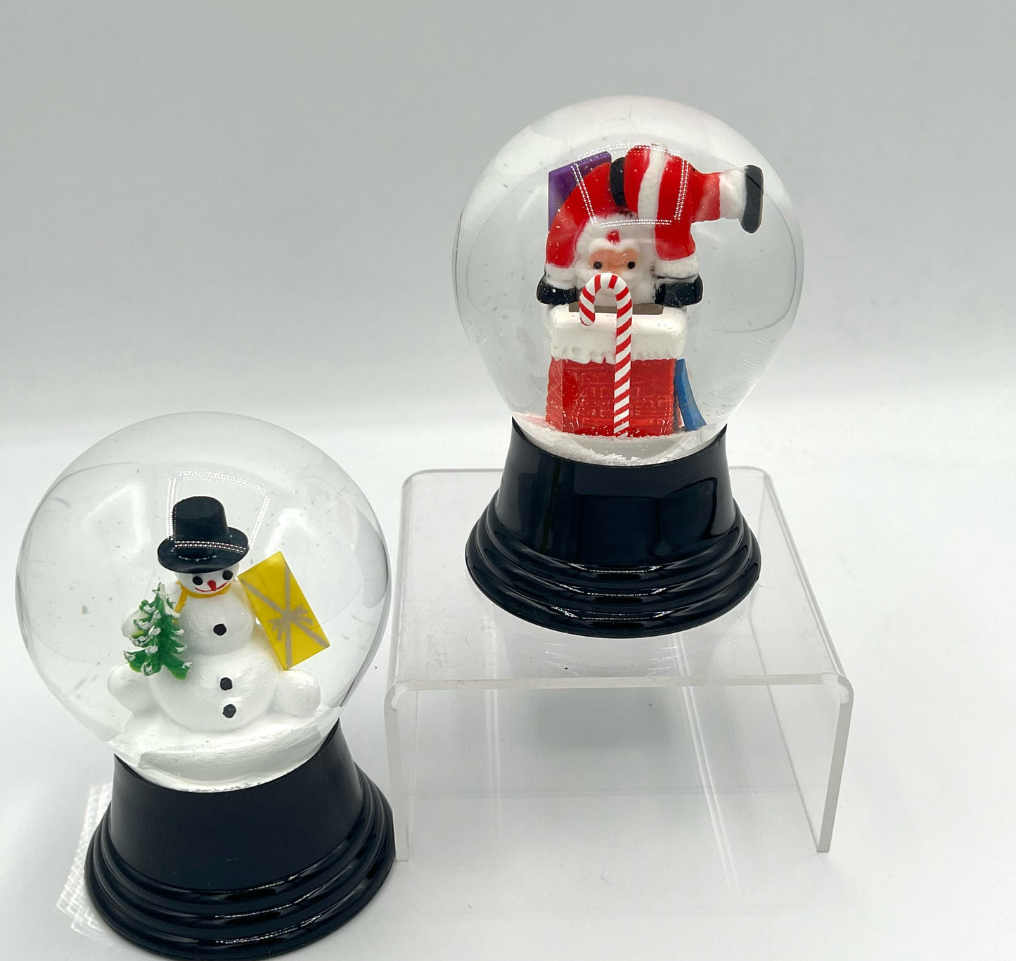 80mm Snowglobes Christmas