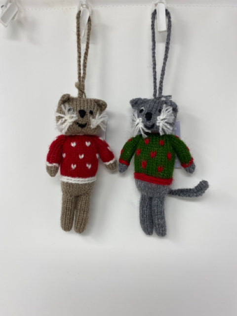 Ornament Knit Cat with Sweater