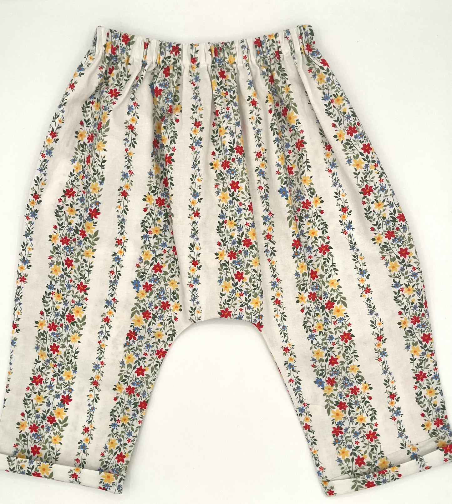 2 T Happy Pants - White w/Floral Wild Flowers