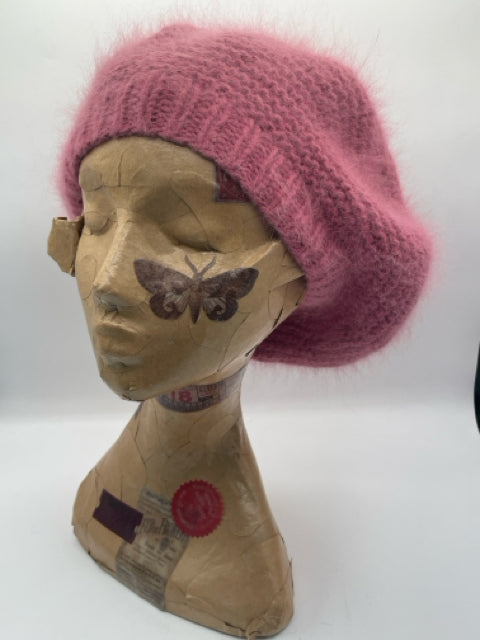 M/L Pure Angora Knit Beret