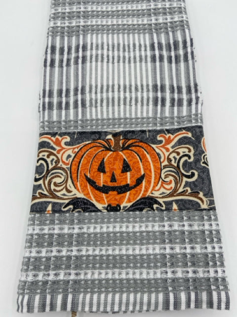 Gray and White Towel with Single Pumpkin Trim