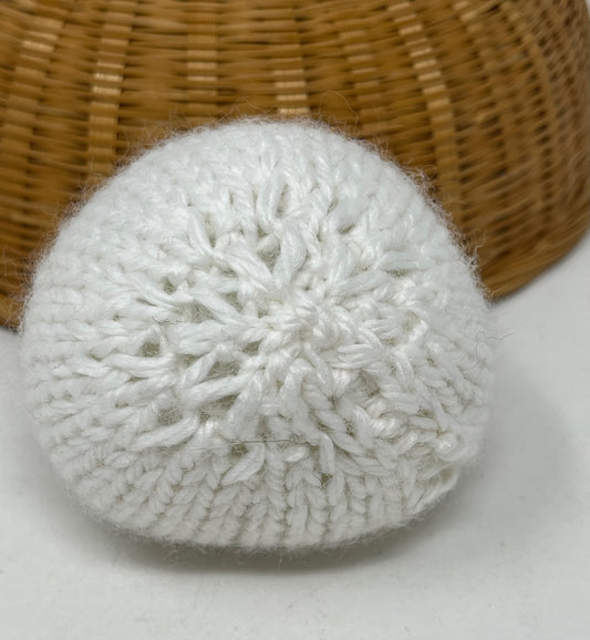 Knitted Snowball