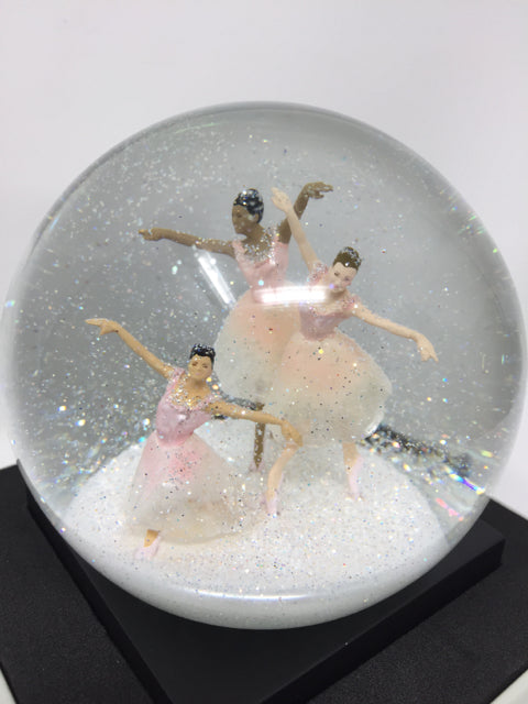 Three Dancers Snow Globe