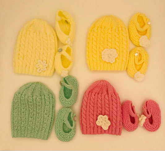 12-18 M Acrylic Cable Knit Beanie Hat and Booties Set