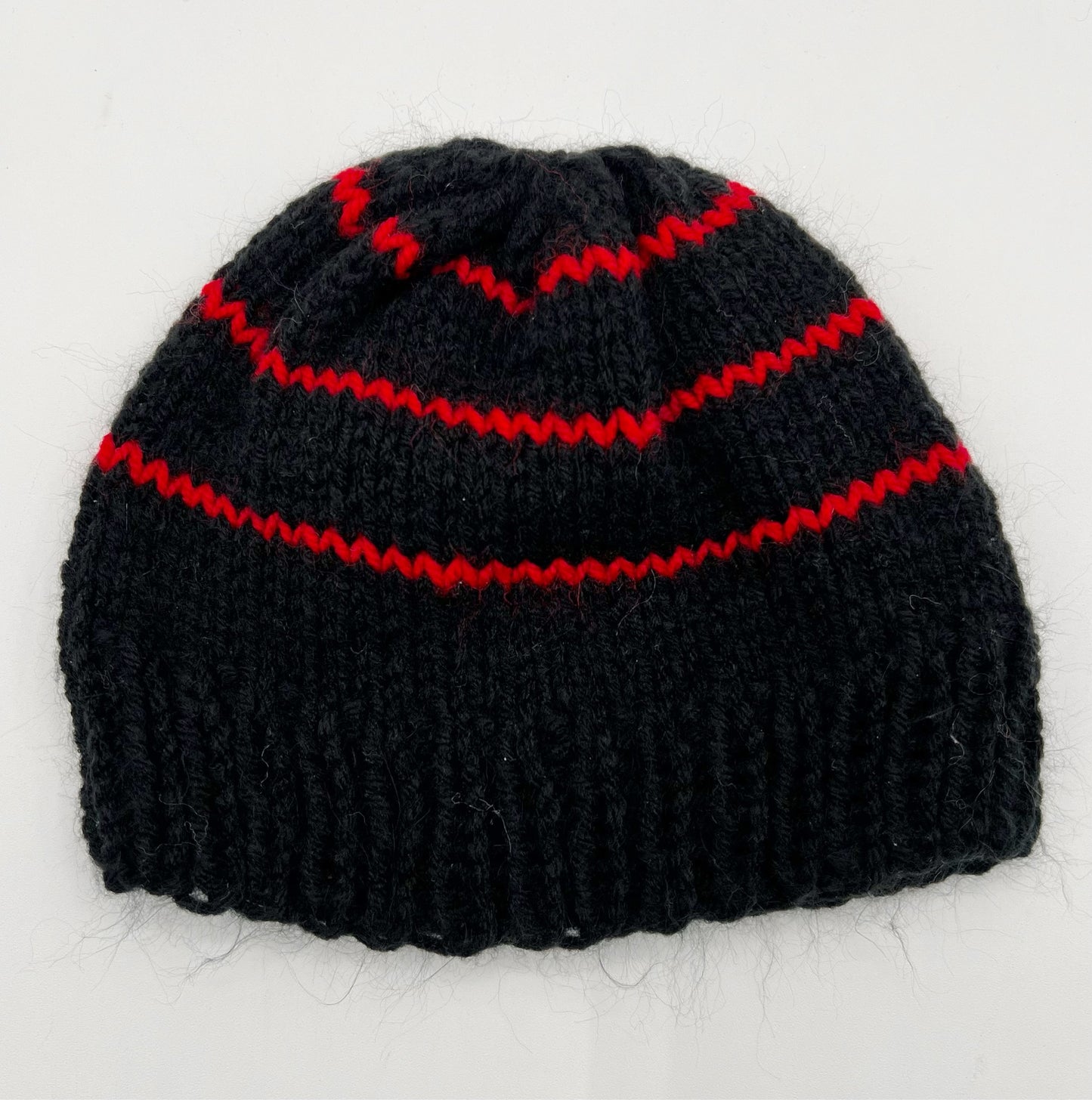 6-12 M Dark Navy & Red Acrylic Knit Beanie