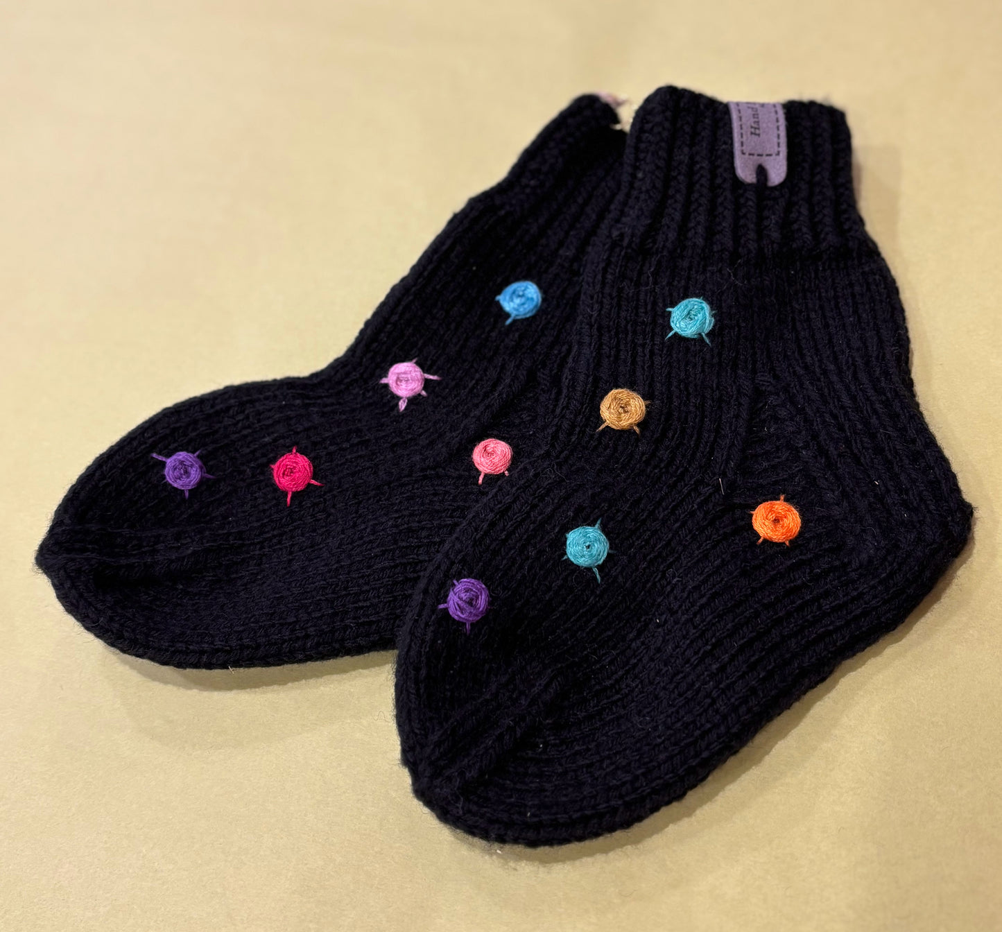 2-3 Y Black Acrylic Knit Slipper Sock with Embroidered Ribbon Roses