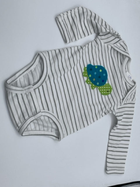 6M  Onesie - Striped Long Sleeve w/Applique