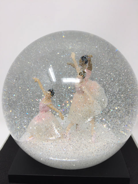 Three Dancers Snow Globe