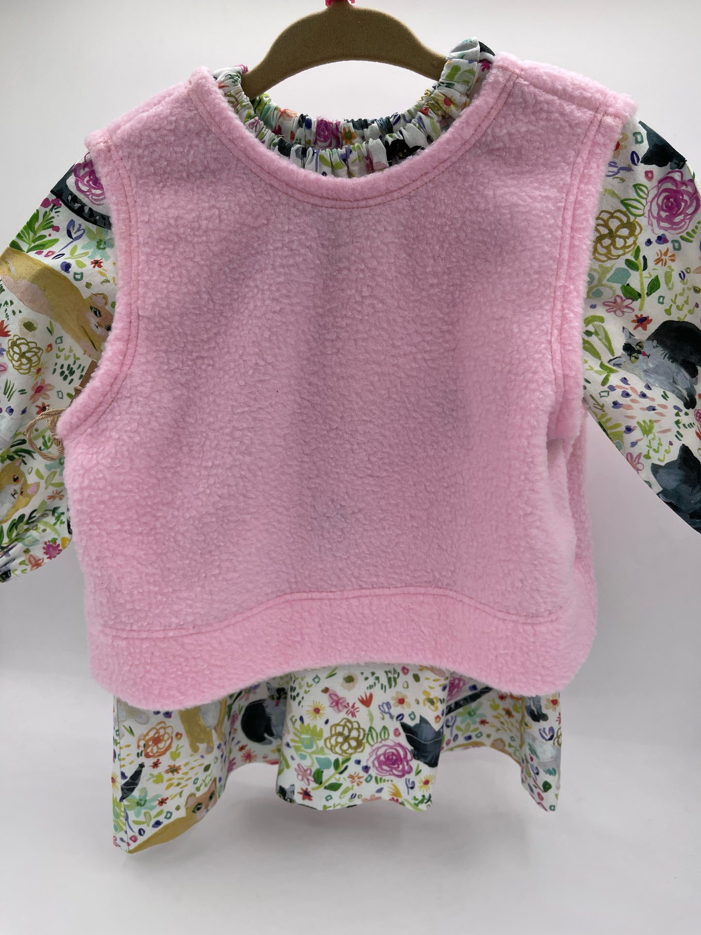 1 T Vest - Pink Fleece