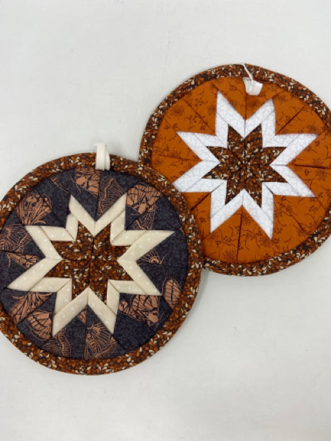 Round Folded Star Hot Pads