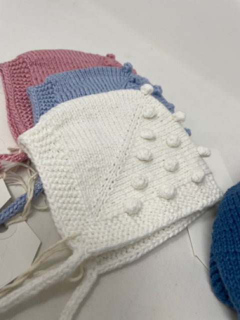 0-3 M Cotton Knit Baby Bonnet with Bobbles and tie