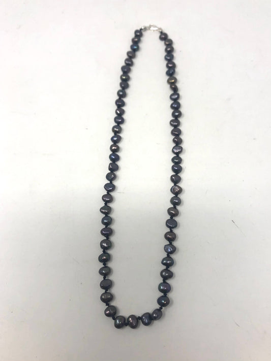 Grey Pearl Knotted Necklace