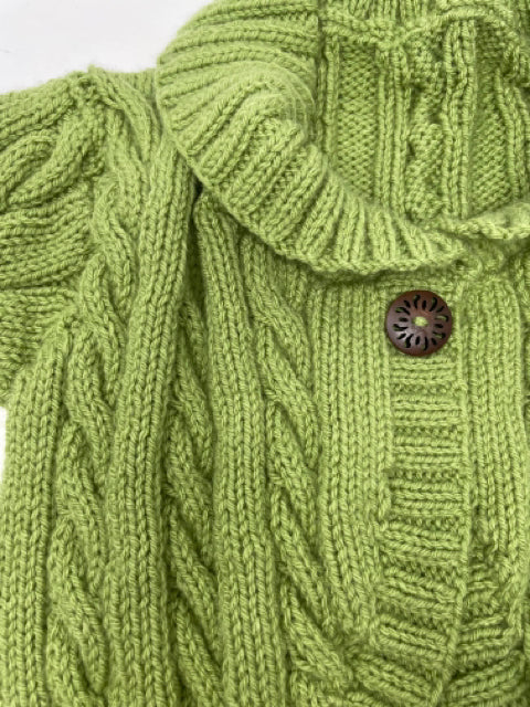 Size 7-8 Y Leaf Green Acrylic Cable Knit Bolero Sweater and Hat Set