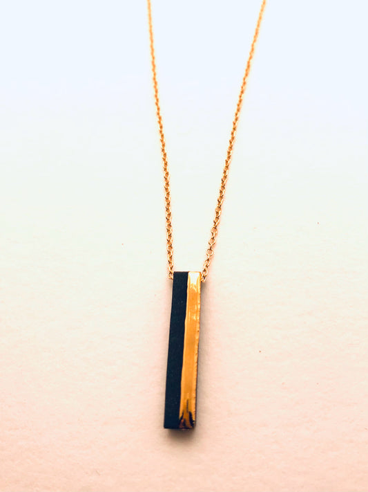 Bar 2 Necklace Black