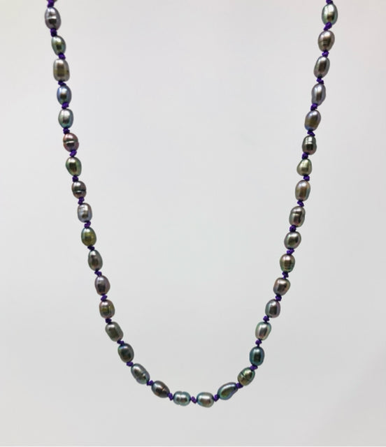 Green Sead Pearl Necklace