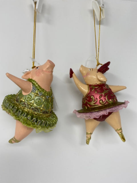 Ballerina Pig Ornament Green Dress