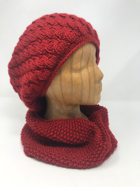 Red Acrylic Seed Stitch Knit Cowl