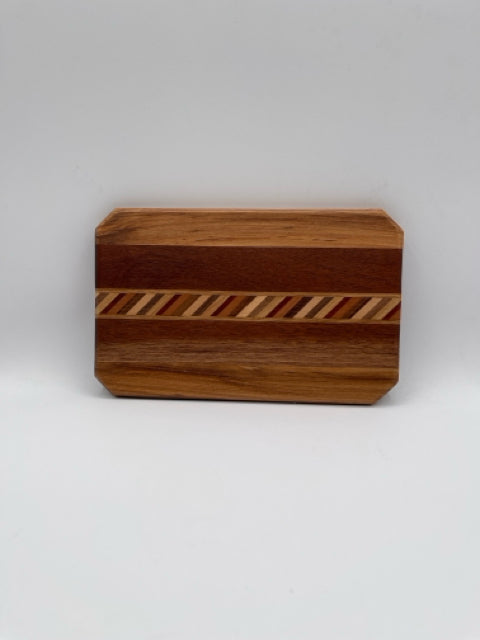 Mixed Hardwoods Cutting Board/Cheese Board With Inlaid Design